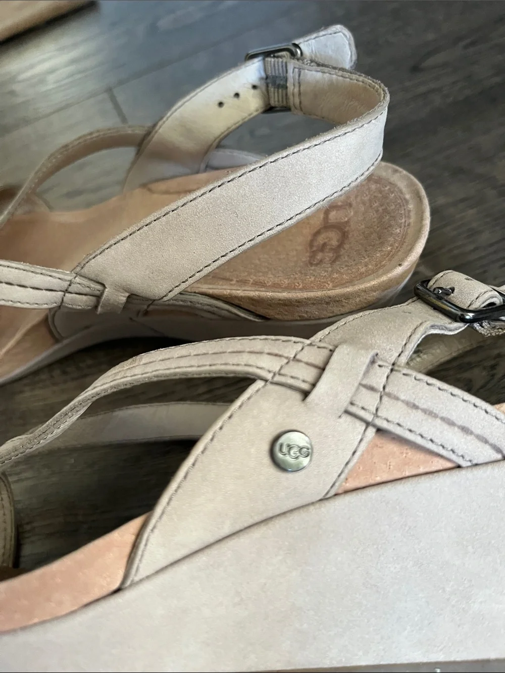UGG Women's Neutral Leather Kensley Wedge Slingback Sandals - Beige/Camel US 8